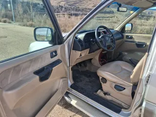 Nissan Terrano II 2003