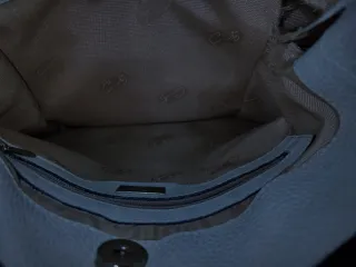 Bolso poco uso de cuero blanco