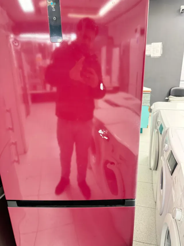 Nevera Gorenje 1.85m x 60cm No Frost