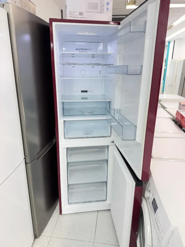 Nevera Gorenje 1.85m x 60cm No Frost