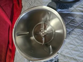 Boccale Bimby TM6 nuovo con paraschizzi+coprilame