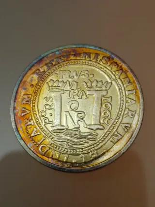 Repileca moneda 8 Reales