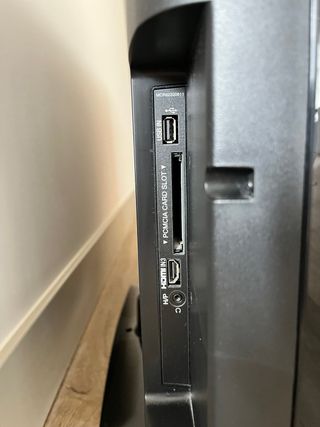 Televisor LG en color negro