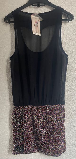 Vestido negro con lentejuelas