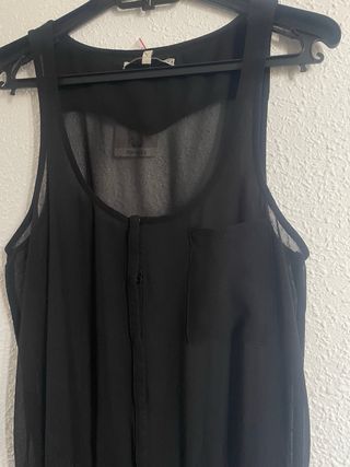 Vestido negro con lentejuelas