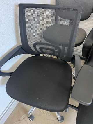 Sillas de oficina negras - 39€/unidad