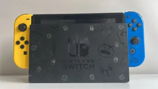 Nintendo Switch + Accesorios y Juegos