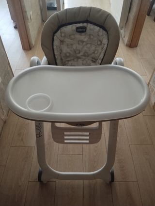 Trona Chicco Polly Progress 5