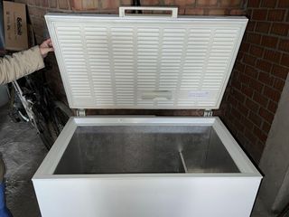 Arcón Congelador Zanussi ZFC 325L