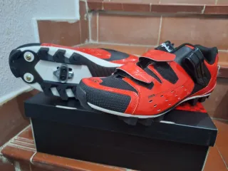 Zapatos Ciclismo Spiuk Rojo/Negro Talla 46