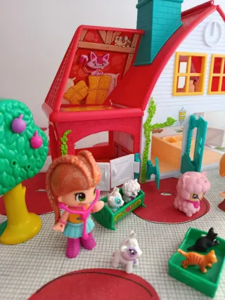 Granja PinyPon con figuras y animales