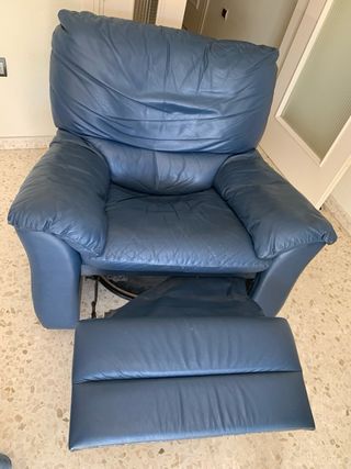 Sillón Natuzzi de piel azul