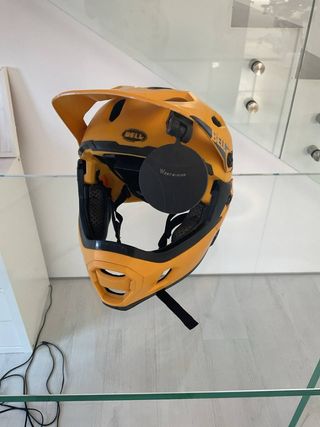 Casco bici Bell Super Dh como NUEVO