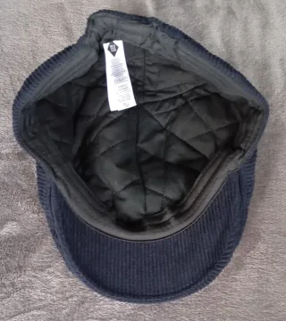 Gorra plana de pana