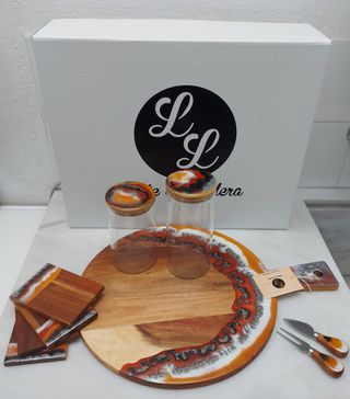 Tabla madera + botes cristal + accesorios