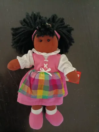 Muñeca de tela con vestido rosa 30cm