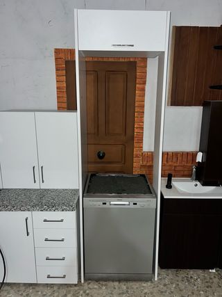 Cocina completa con electrodomésticos