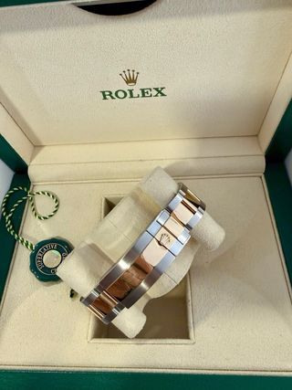 Rolex Submariner Date “Bluesy” Full Set