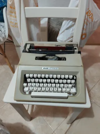 Olivetti Lettera 25 Máquina de Escribir