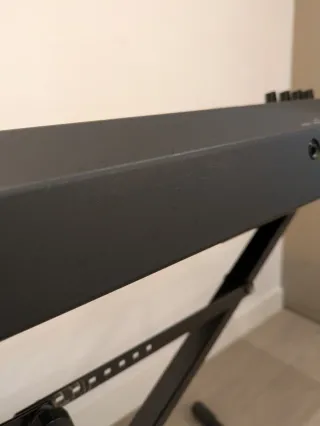 Teclado Yamaha MX61 + Accesorios