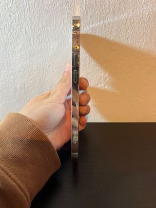 iPhone 13 Pro Max 128GB Oro - Pantalla Nueva