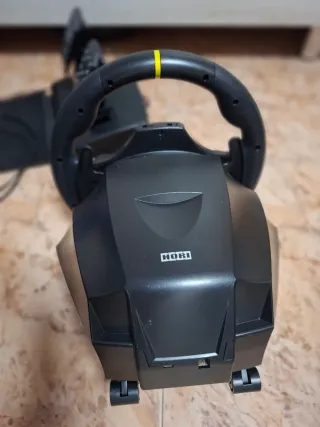 Volante y Pedales Hori PS4