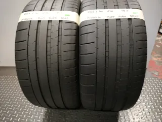 Neumáticos de ocasión 255/40 R18 99Y