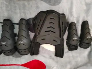 Protecciones MTB Rodilleras y Coderas