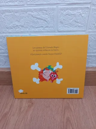 Libros infantiles  Daniela Pirata (Egalité) (Spani