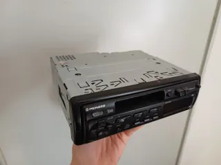 Radio Pioneer KEH-1530