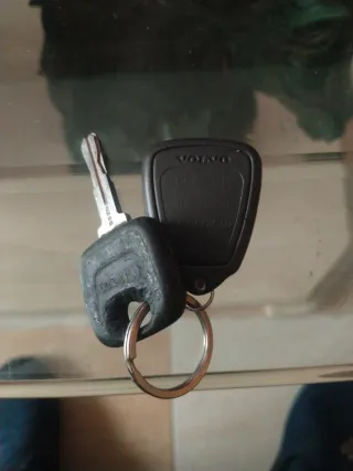 Llave con mando Volvo