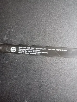 Portátil Negro. Grande