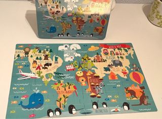 Puzzle Mapa del Mundo con Caja Metálica