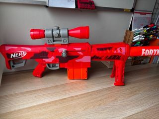 Pistola Nerf Fortnite Camuflaje Rojo