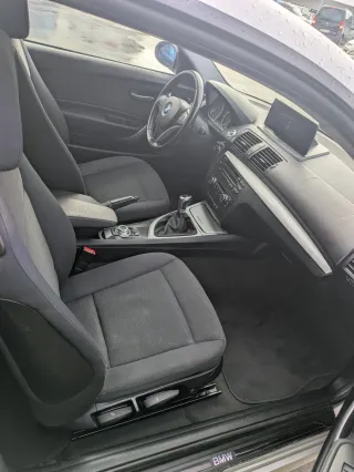 BMW Serie 1 118d 3P 2008
