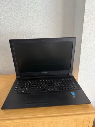 Portátil Lenovo 15.6'' 8GB RAM 500GB