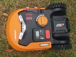 Robot cortacésped WORX como nuevo