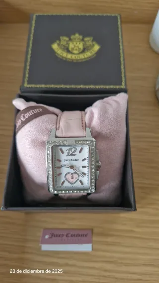 Reloj Juicy Couture Rosa con Cristales
