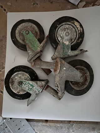 Ruedas de andamio con freno (4 unidades)