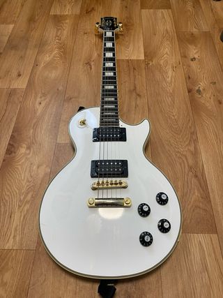 Epiphone Les Paul Custom Inspired by Gibson