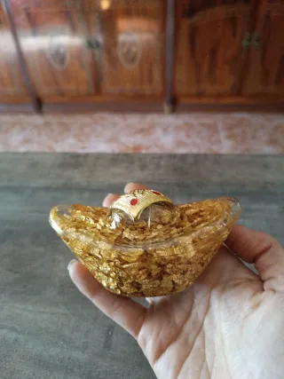 Figura suerte láminas oro t Y abundacia