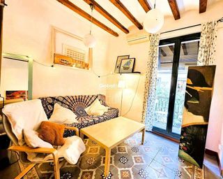 Piso en venta en El Raval en Barcelona