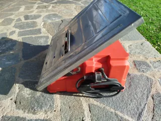 Cortadora de azulejos y piedra