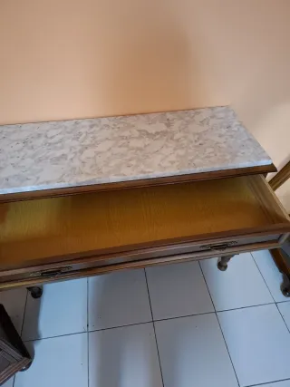 Muebles de habitación  antigua