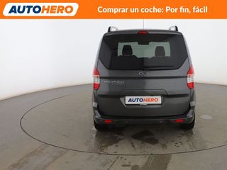 Ford Tourneo Courier 1.5 TDCi Titanium