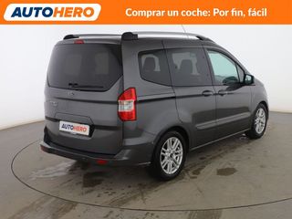 Ford Tourneo Courier 1.5 TDCi Titanium