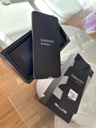 Samsung Galaxy S21 5G Negro/Plateado