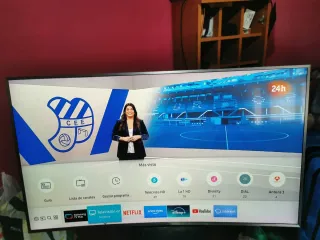 Smart TV Samsung Plateada 55 pulgadas