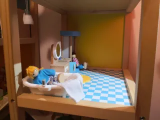 Casa de muñecas de madera Hape