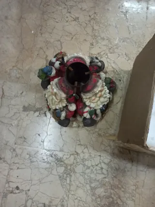 Pie sujeta árbol de Navidad Santa Claus